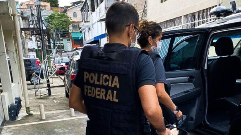 Operação da Polícia Federal mira fraudes no Auxílio Emergencial