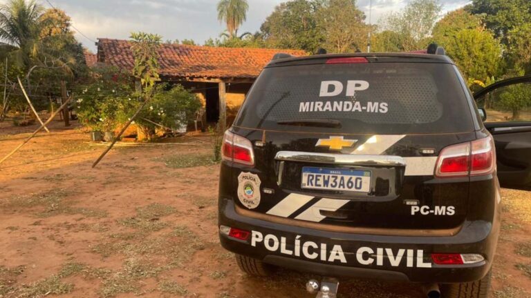 Pais são presos por matar bebê após sessão de tortura durante ritual de magia negra em MS