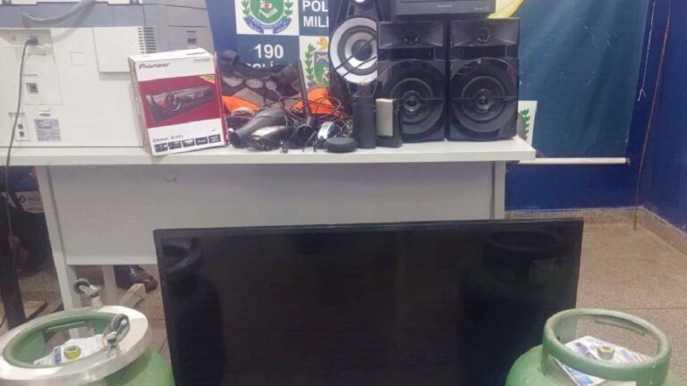 Força Tática recupera objetos furtados em casa no bairro Cervejaria