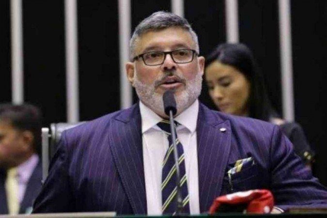 1 20210610113456154534i 6702473