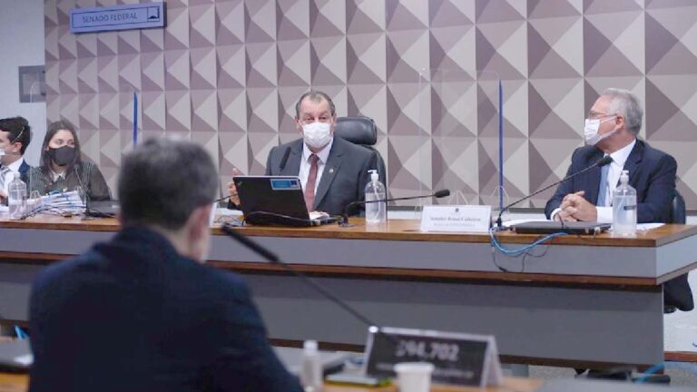 Advogada diz à CPI que Prevent obrigava médicos a receitar ‘kit Covid’