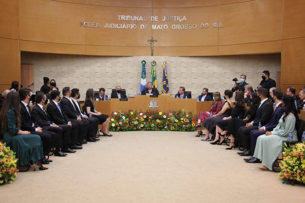 Reinaldo Azambuja prestigia posse de 14 juízes substitutos 2 WhatsApp Image 2021 09 15 at 6.26.22 PM