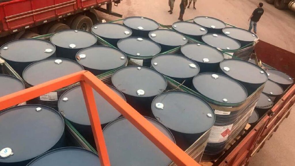 Material usado no refino da cocaína é aprendido pela PF e Receita Federal em Corumbá 4 acetato1