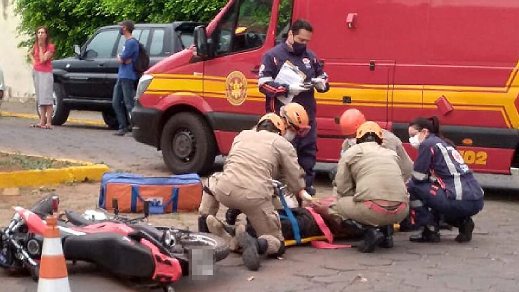 Acidentes de trânsito mobilizam equipes do Corpo de Bombeiros em Corumbá 2 acidente moto