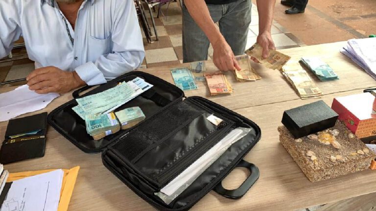 Desvio de dinheiro público leva seis pessoas à prisão em  cidade de MS