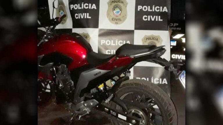 Polícia Civil recupera motocicleta furtada de residência em Ladário