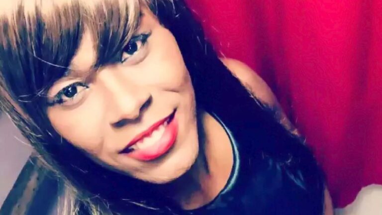 Sargento transexual ganha na justiça direito usar roupas femininas na Marinha