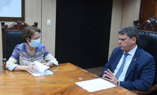 Ministra Tereza Cristina testa positivo para Covid-19 e permanecerá em isolamento