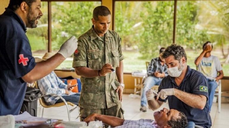 Médicos do Brasil vão percorrer mais de mil quilômetros levando assistência às comunidades do Pantanal