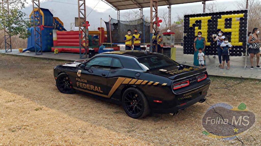 Superesportivo da Polícia Federal é atração em evento do mês das crianças em Corumbá 8 dodge3