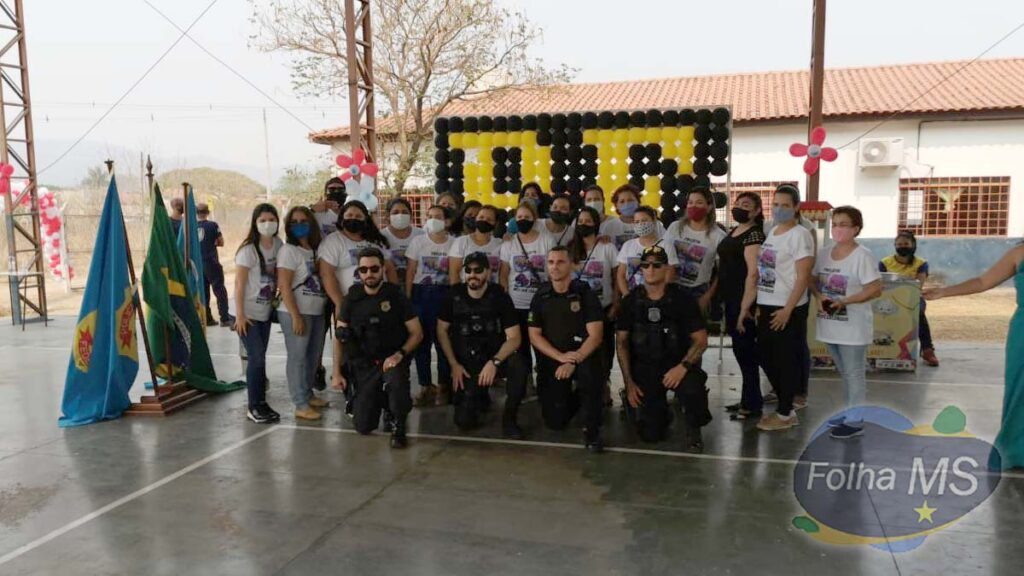 Superesportivo da Polícia Federal é atração em evento do mês das crianças em Corumbá 5 dodge6