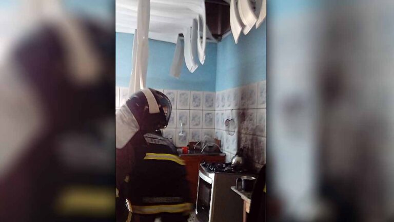 Vazamento de gás provoca princípio de incêndio em casa na região central de Corumbá