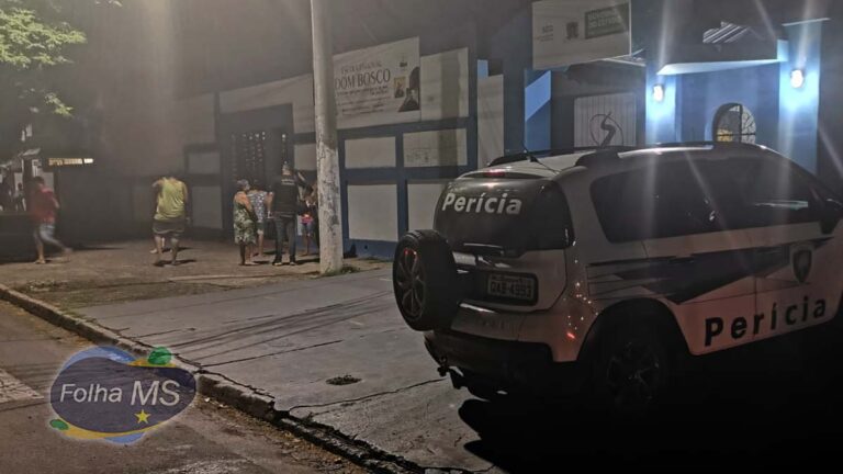 Homem morre em pátio de escola após ser baleado no meio da rua no Dom Bosco