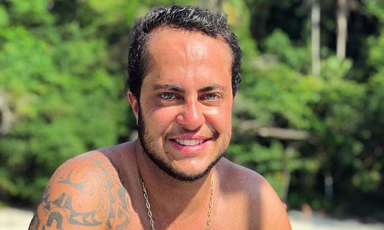 Thammy Miranda fala sobre cirurgia de implante peniano: ‘É importante’