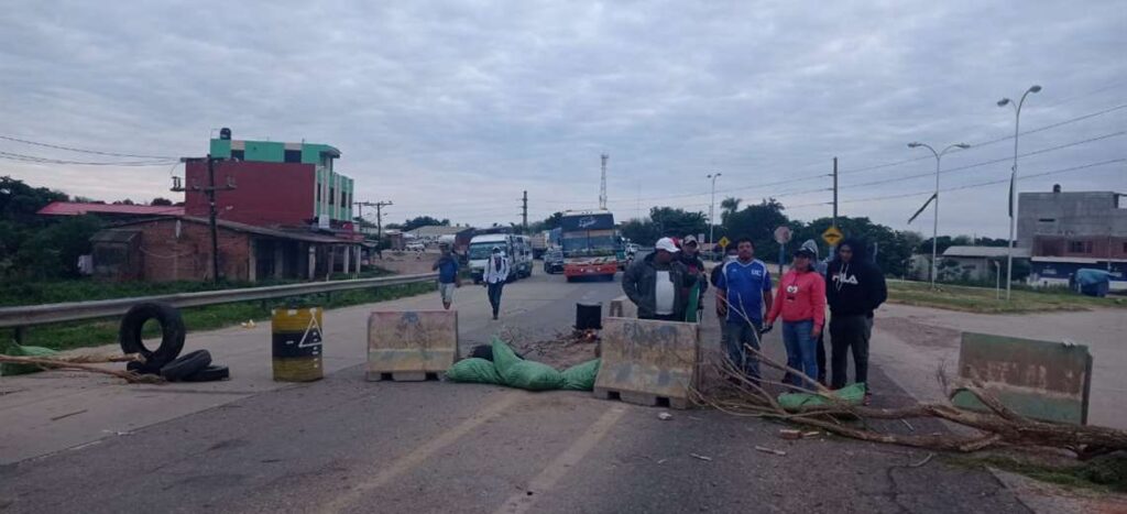 bloqueios bolivia fronteira com a Bolívia