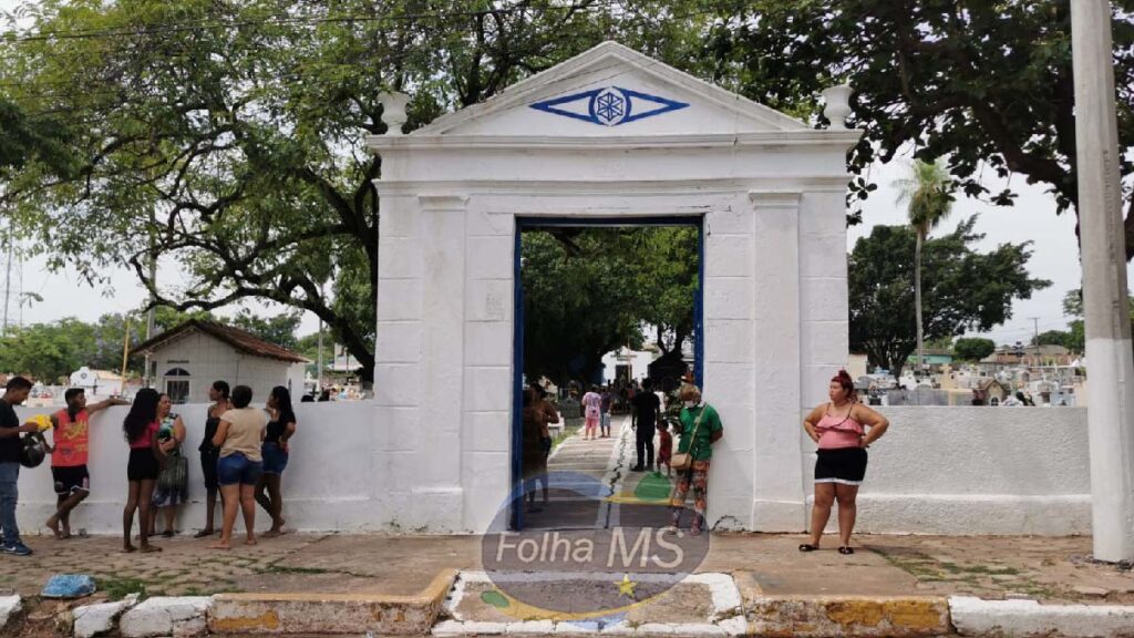 Dia de Finados tem grande movimentação nos cemitérios de Corumbá e Ladário 4 cemiterio ladario
