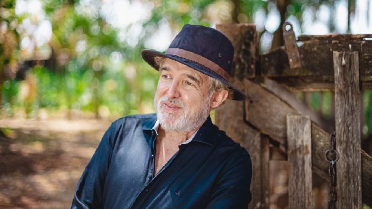 Leia mais sobre o artigo Paulo Simões leva o show “Sonhos Guaranis” a Corumbá, Dourados e Ponta Porã