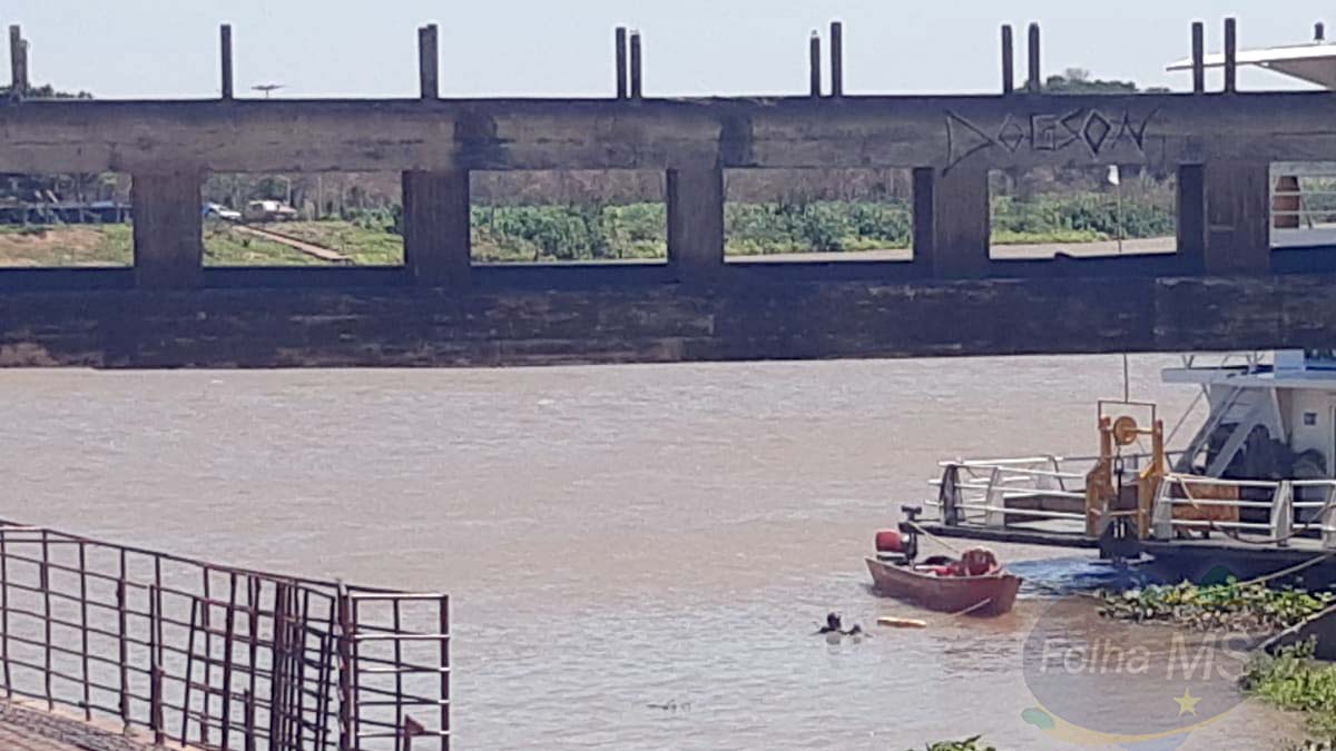 Leia mais sobre o artigo Corpo de Bombeiros faz buscas por homem que desapareceu no Rio Paraguai