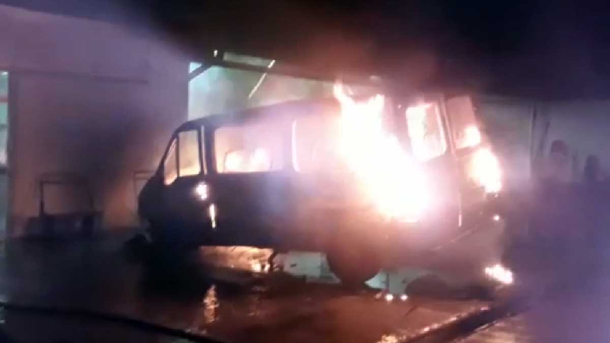 fogo na van Bombeiros