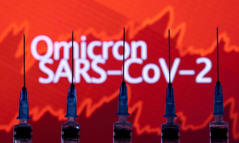 Em uma semana, casos da ômicron quadruplicam no Brasil