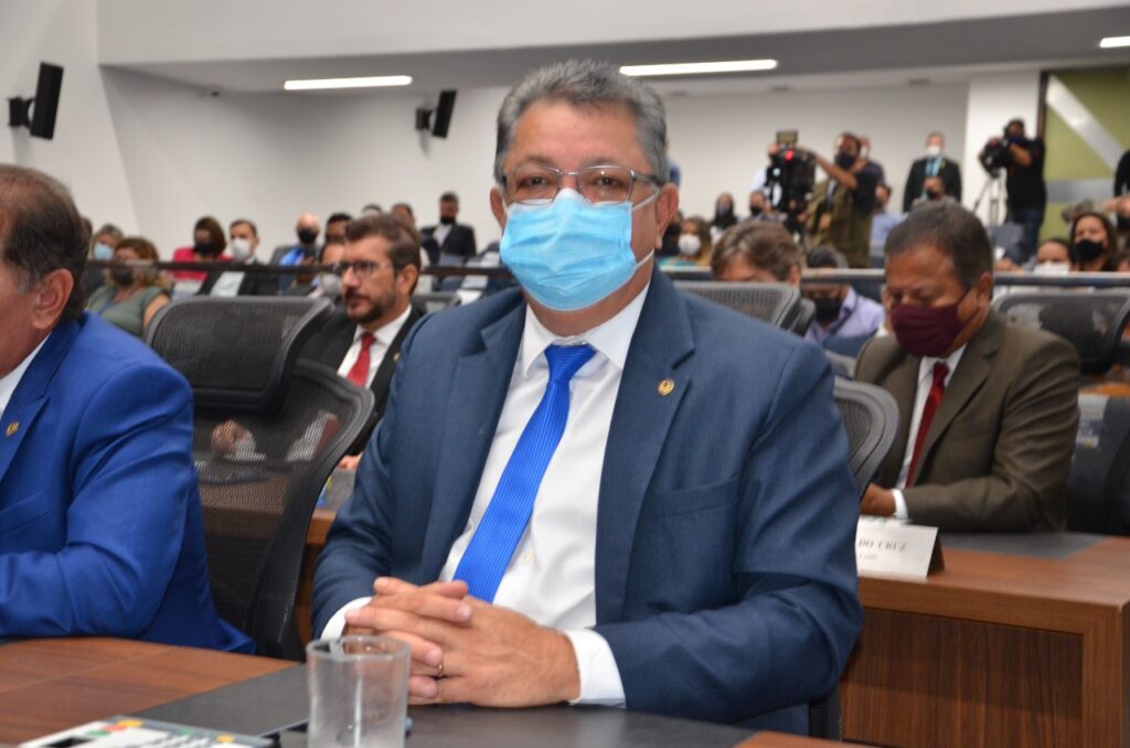 Evander solicita à Sanesul limpeza da área próximo da Captação em Corumbá 2 40abf3e3 4a0c 4dcb 869c 81ed378158ac
