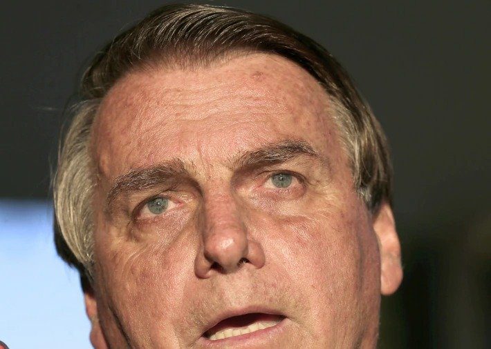 PF diz que ‘modo de agir’ de Bolsonaro se assemelha a milícias digitais