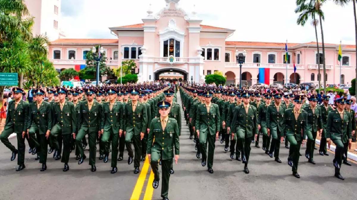 Você está visualizando atualmente Exército abre concurso para 440 vagas na Escola de Cadetes