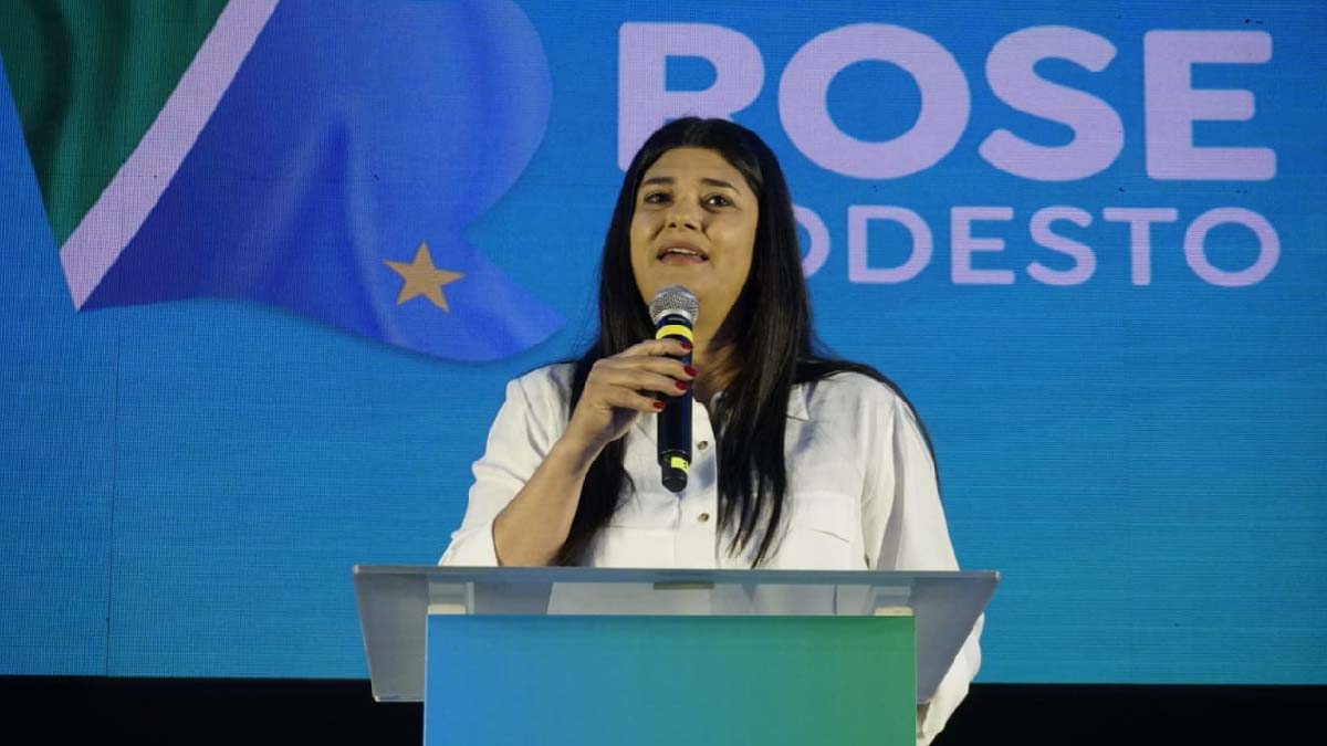 Você está visualizando atualmente Rose Modesto anuncia saída do União Brasil e declara apoio a Capitão Contar no 2º turno