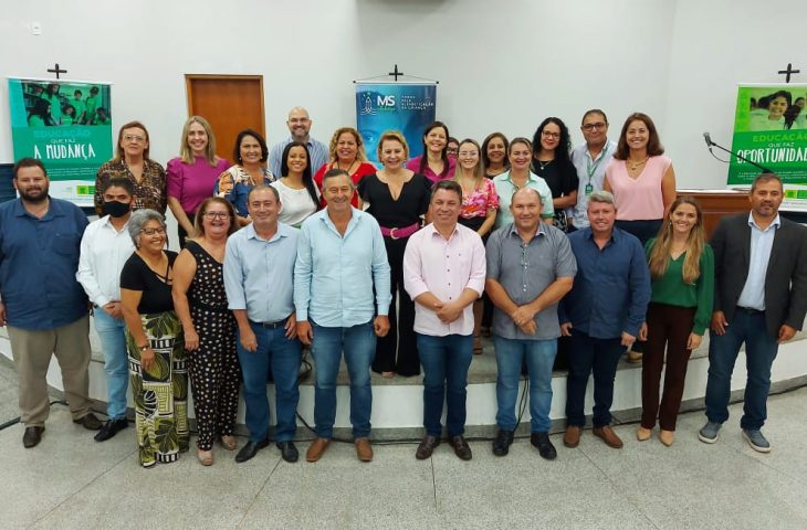 Municípios da região do Pantanal recebem mais de11 mil exemplares da Coletânea MS Alfabetiza