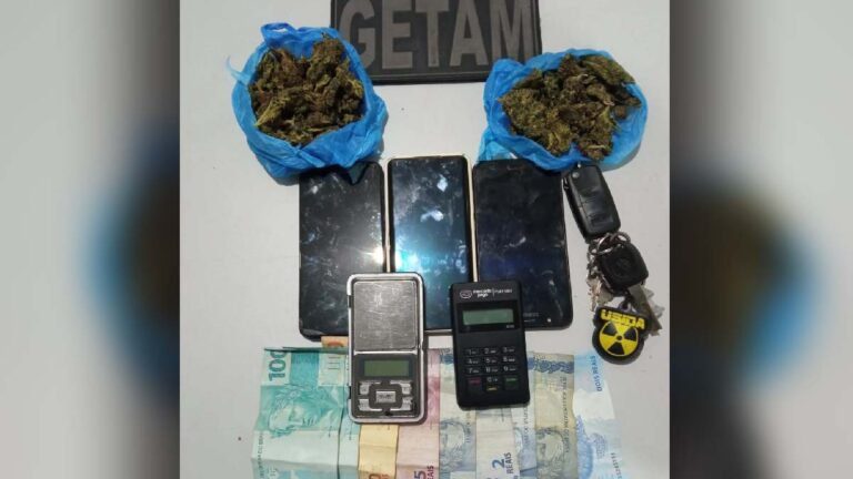 Dupla é presa com maconha, balança de precisão e até maquininha de cartão em Corumbá