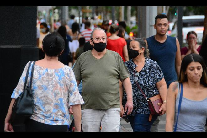 Fiocruz considera prematuro a liberação do uso de máscaras