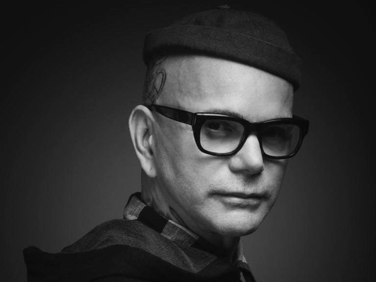 Carnaval 2022: Gaviões da Fiel terá Bolsonaro gay em desfile