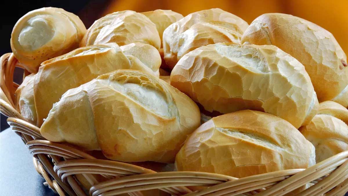 Você está visualizando atualmente Aprenda a receita de Pão Francês caseiro melhor que o de padaria