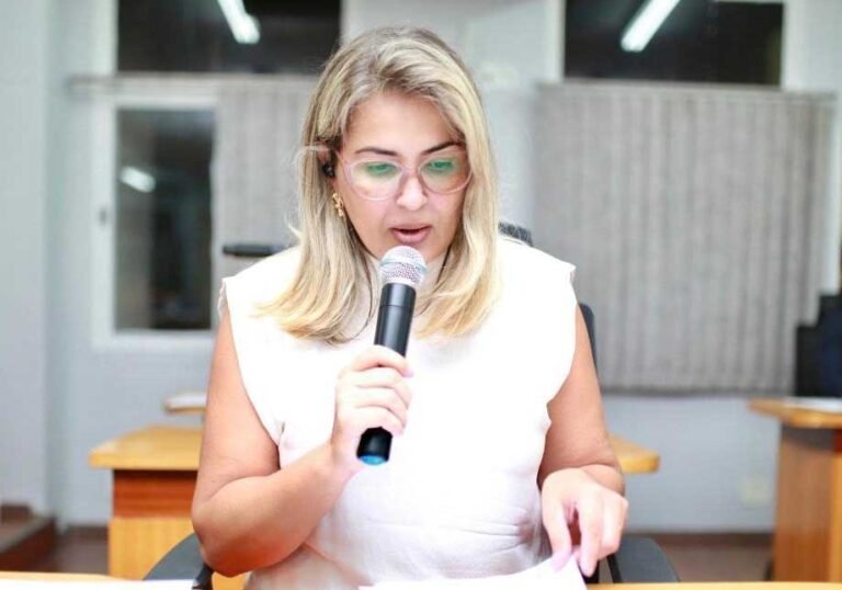 Vereadora pede à Prefeitura, recuperação da estrada de acesso a Porto Esperança