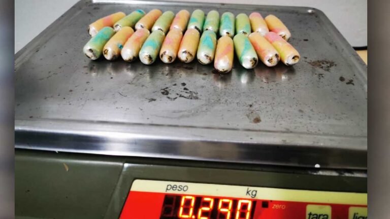 Bolivianos são detidos com capsulas de cocaína na fronteira de Corumbá