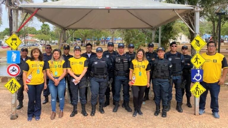 Blitz educativa promove ações de conscientização na campanha “Maio Amarelo” em Corumbá