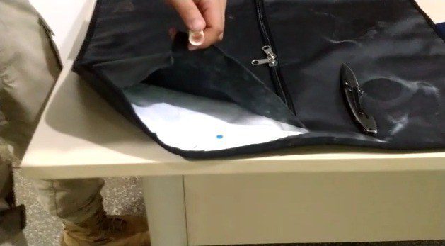 Boliviana é presa pela PRF com cocaína diluída em tecidos