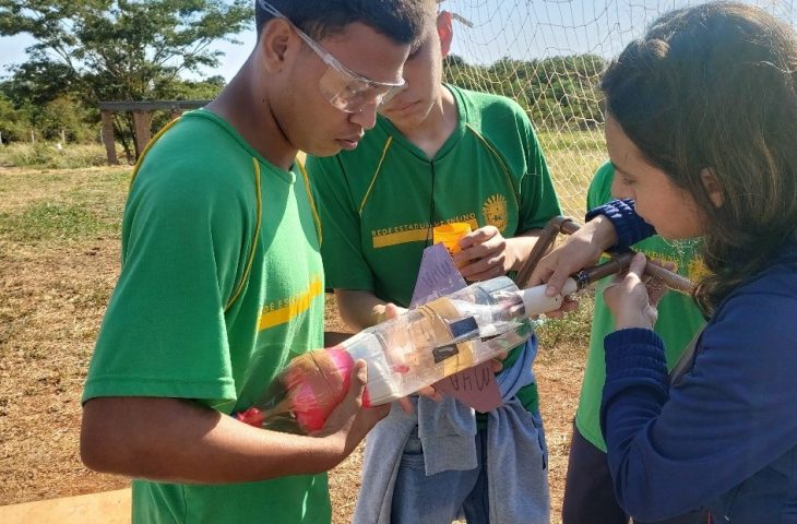 Escolas Estaduais de Corumbá e Ladário participaram da 1ª Mostra Pantaneira de Foguetes