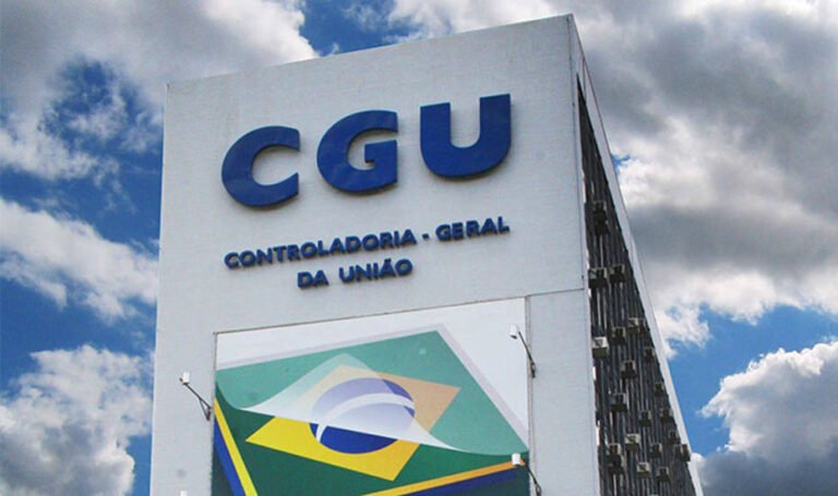 Mais de 2,3 mil militares ocupam postos no governo de forma irregular, aponta auditoria da CGU