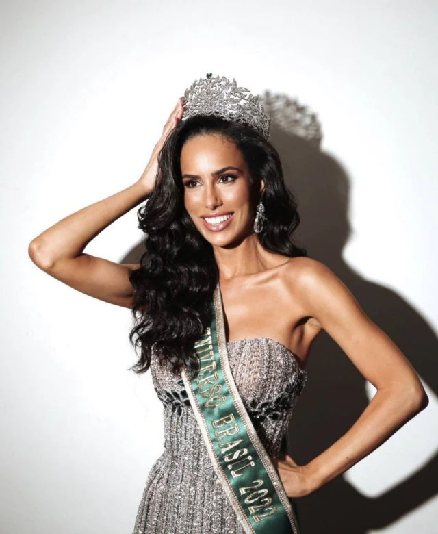 Você está visualizando atualmente Mia Mamede é eleita Miss Universo Brasil 2022