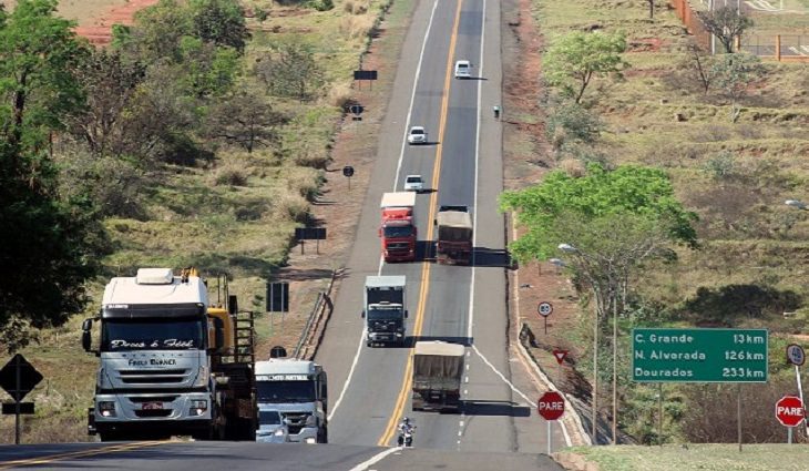 Com oportunidades para motoristas e mecânicos, Funtrab oferta 1.078 vagas na Capital