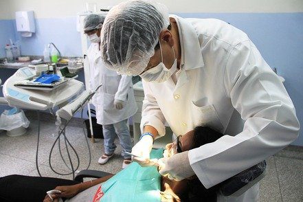 Vereador apresenta Projeto de Lei que institui Programa de Saúde Bucal nas escolas da Reme