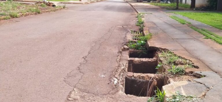 Grades de boca de lobo furtadas geram prejuízo e insegurança em Dourados