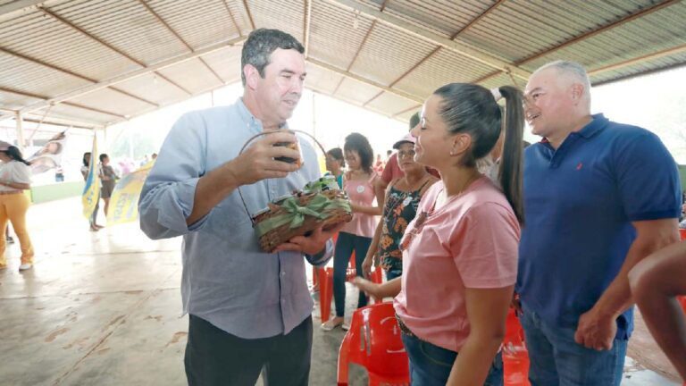 Riedel conversa com produtores da Agricultura Familiar em Pedro Gomes