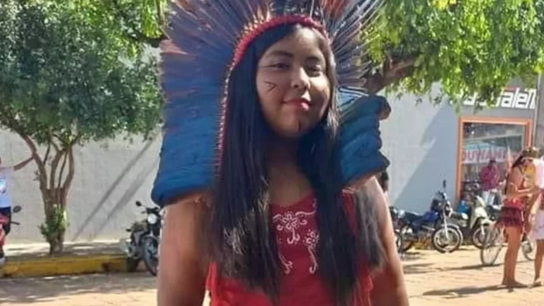 Adolescente morre ao cair de carroceria e ser esmagada por geladeira em Aquidauana