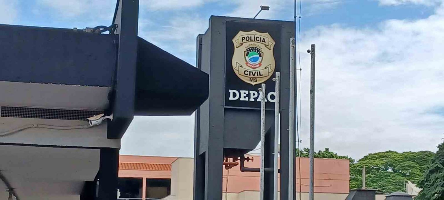 Criança morre engasgada ao brincar com bolinha de borracha em Dourados