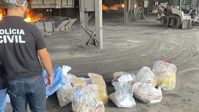 Polícia Civil de Corumbá faz incineração de 187 quilos de entorpecentes