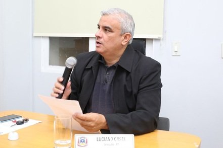 Vereador pede informações sobre serviços de iluminação pública em Corumbá