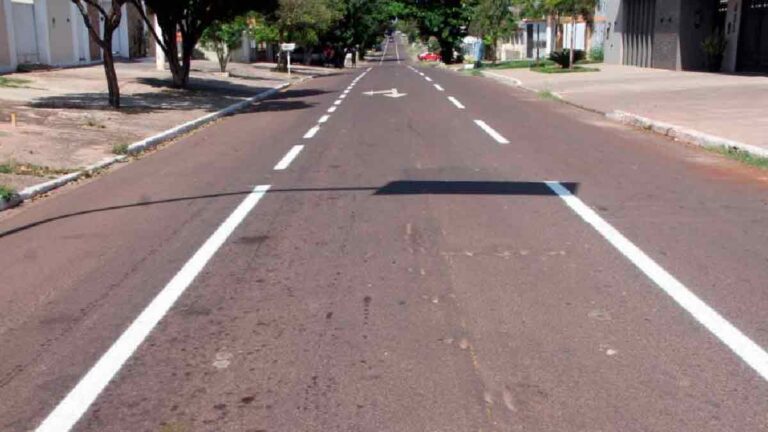 Rua Colombo passa a ser “mão única” a partir desta quinta-feira em Corumbá