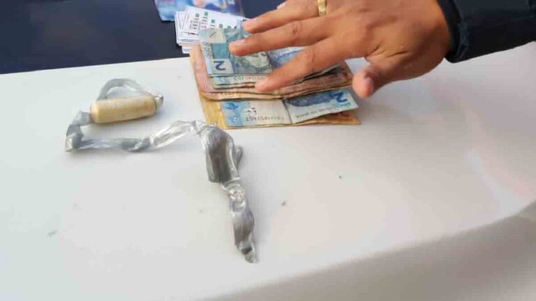 Após denúncia, PM aborda suspeito de compra de votos em Ladário